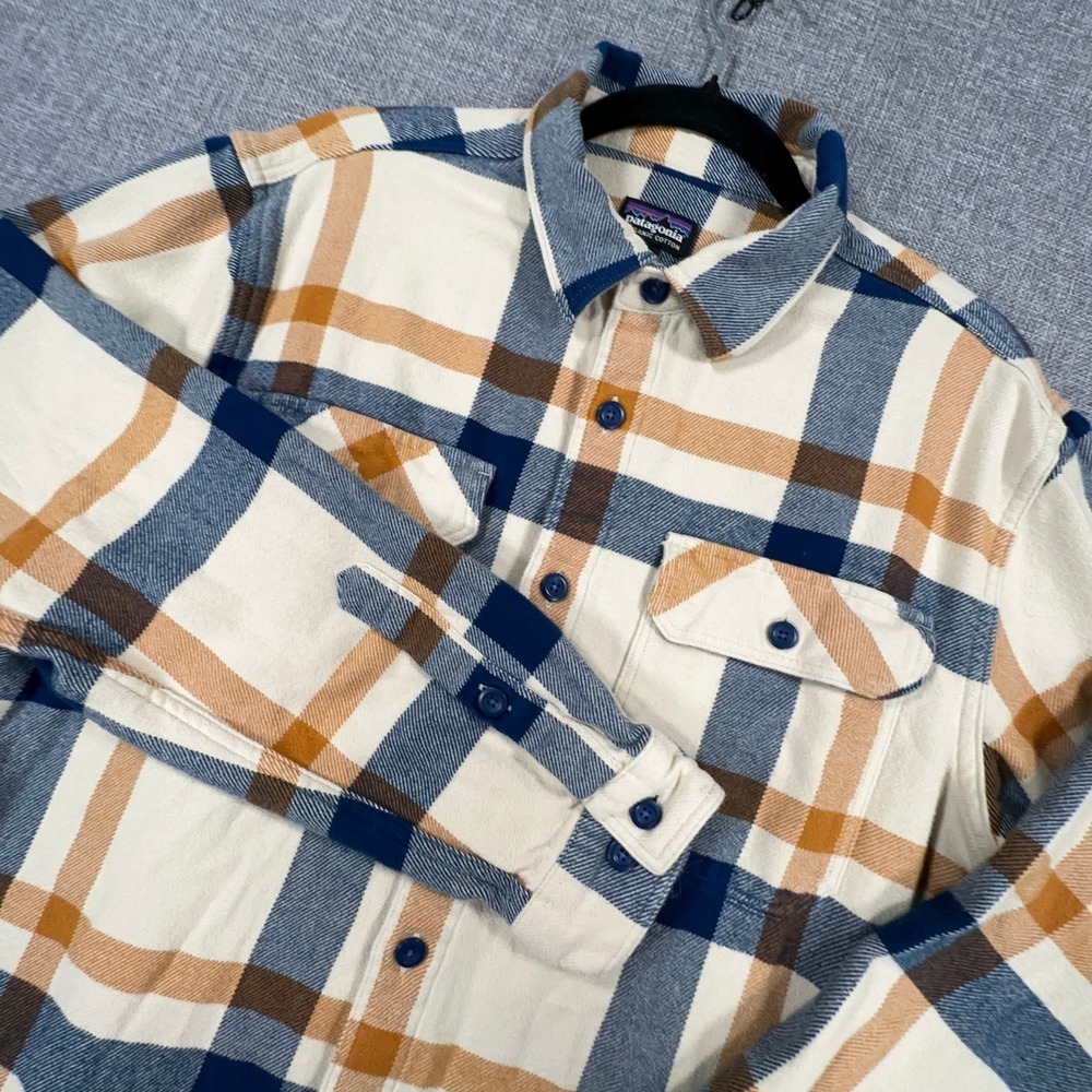 Patagonia Long-Sleeved Fjord Flannel Shirt Mens M Plaid Organic Cotton 53947